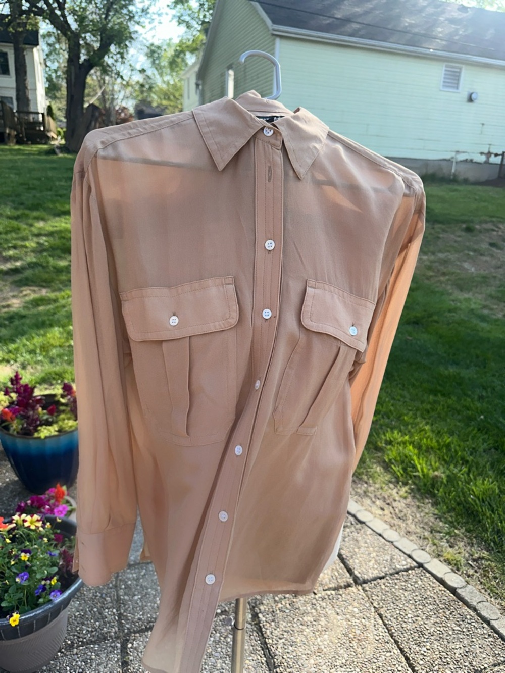 Banana republic button up silk blouse